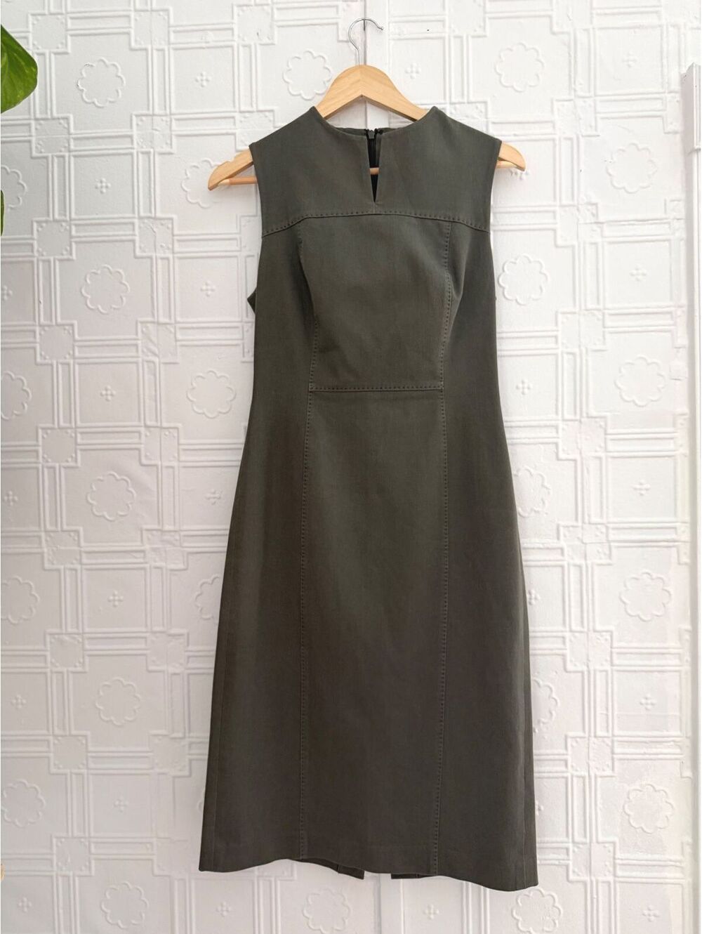 Banana Republic Olive Green Sleeveless Slit Neck Bi-Stretch Dress Size 4